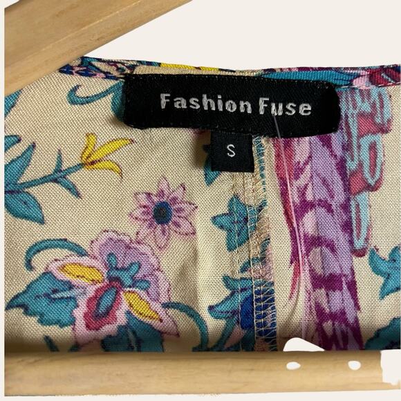 Fashion Fuse Cream Floral Bird Print Short Sleeve Wrap Midi Dress Size Small - Picture 3 of 12